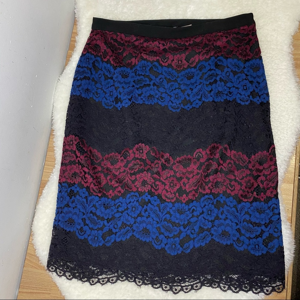 Karl Lagerfeld Paris Lace Pencil Skirt Size 4